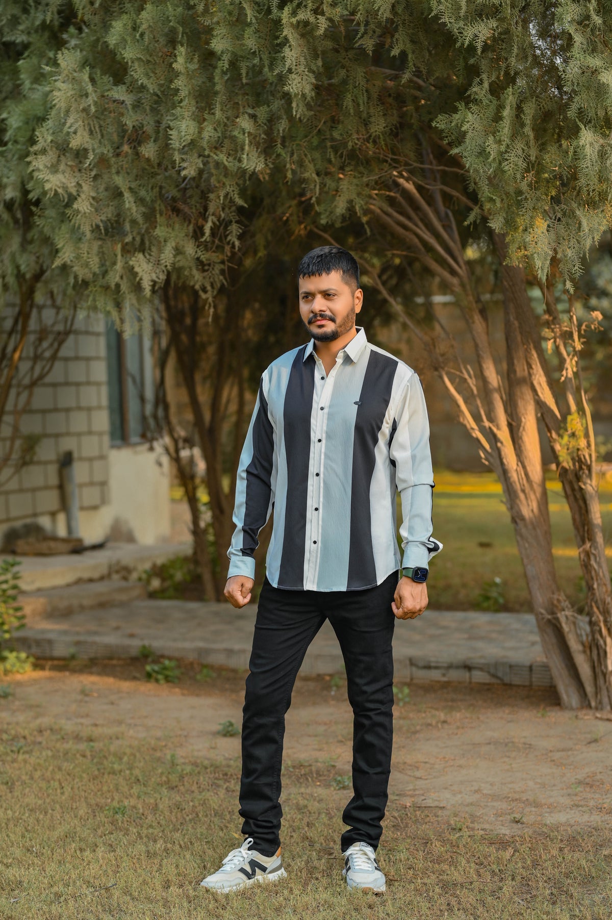 Dual-Tone Stripes Casual Shirt Half Sleeves - Dark Blue Shade